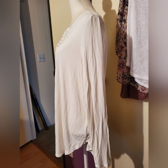 American Eagle Outfitters Cream Blouse Xl - Picture 3 of 7